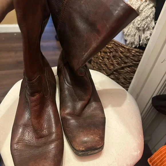 Frye Heath vintage Brown Leather Square-Toe Boots - Picture 3 of 4